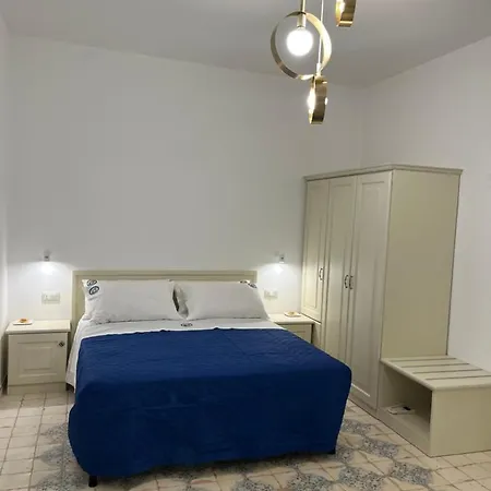 Centro Storico 迪亚曼特