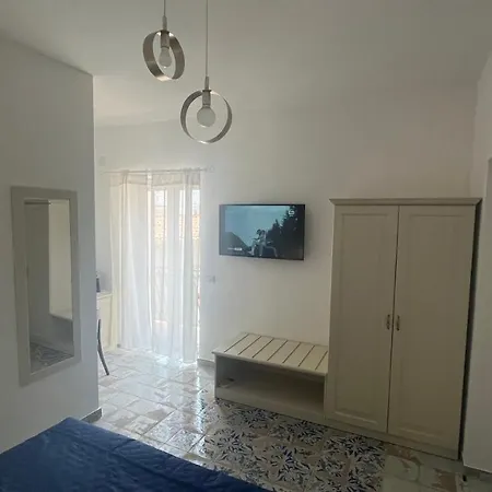 Alojamento de Acomodação e Pequeno-almoço Centro Storico Diamante