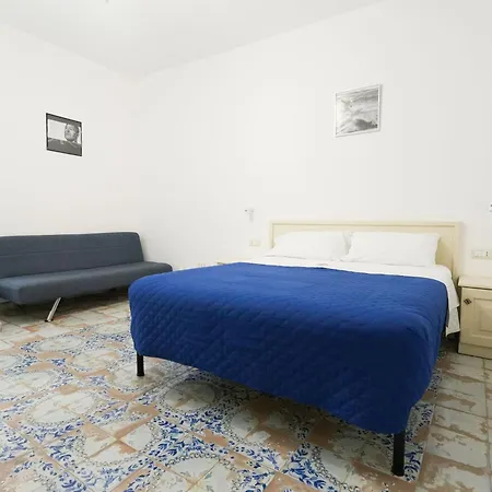 Oda ve Kahvaltı Centro Storico 4*